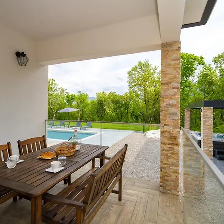 Vivento Holiday home *